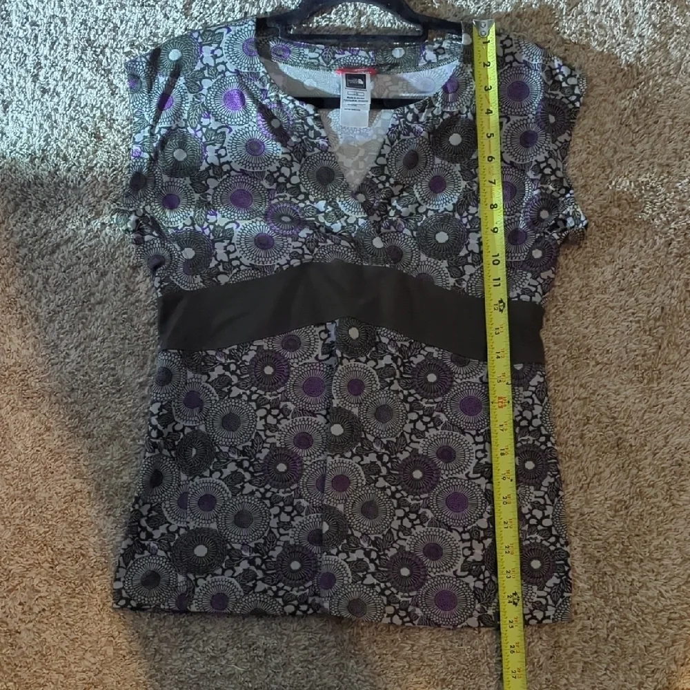 The North Face Women's Purple and Gray Blouse - Picture 8 of 9